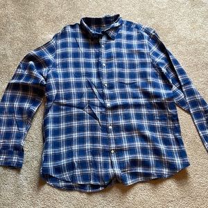 Banana republic, Camden standard fit linen, button up, size XL